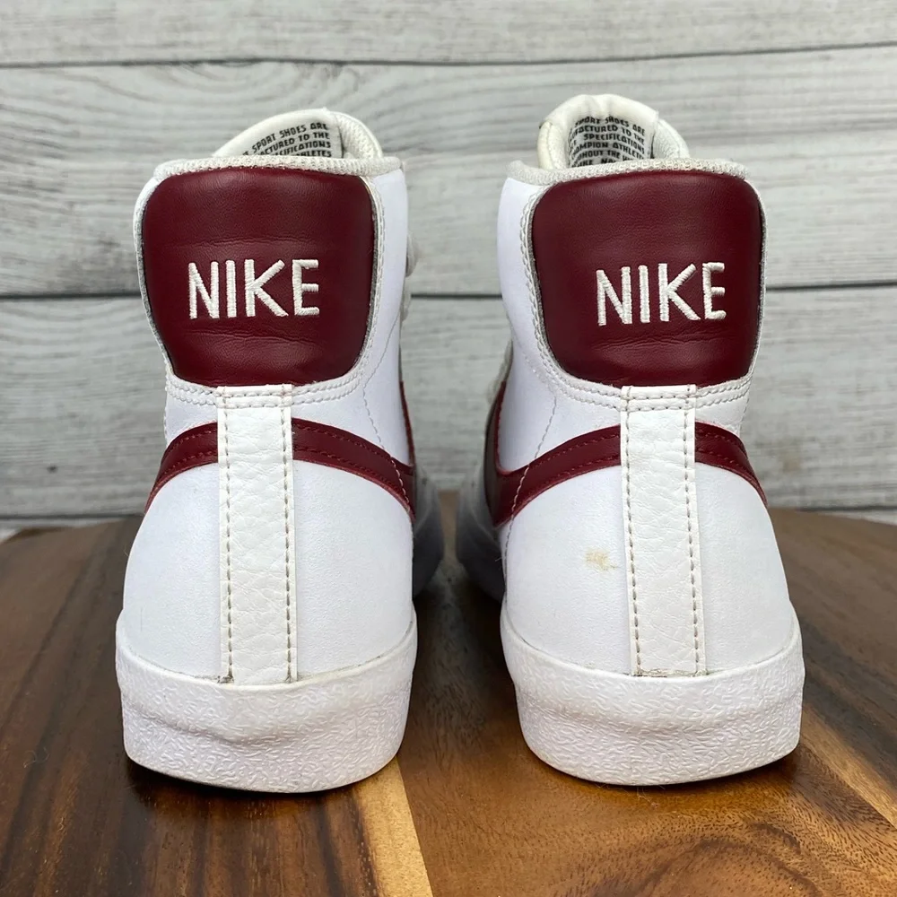 Nike Blazer Mid 77 White Team Red Burgundy Sneaker DA4086-102 Women’s Size 7.5
